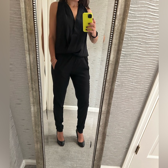 Vince One piece silk jumpsuit perfect for a night out - Picture 2 of 7